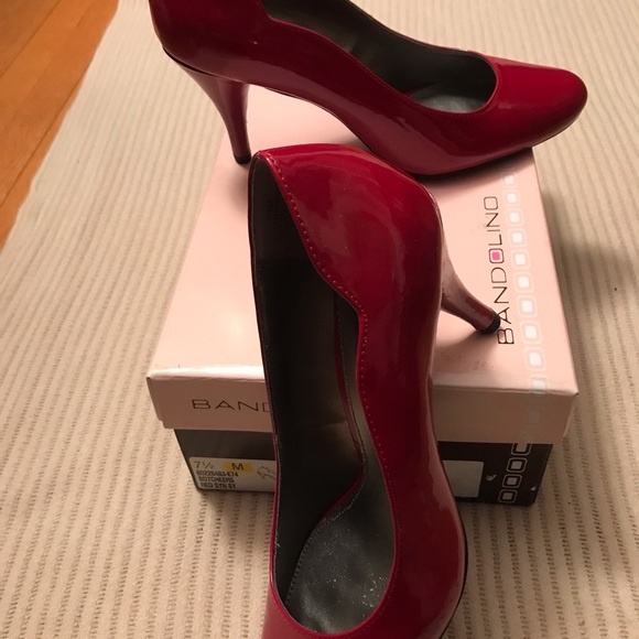 Bandolino Red Pumps - Picture 1 of 6